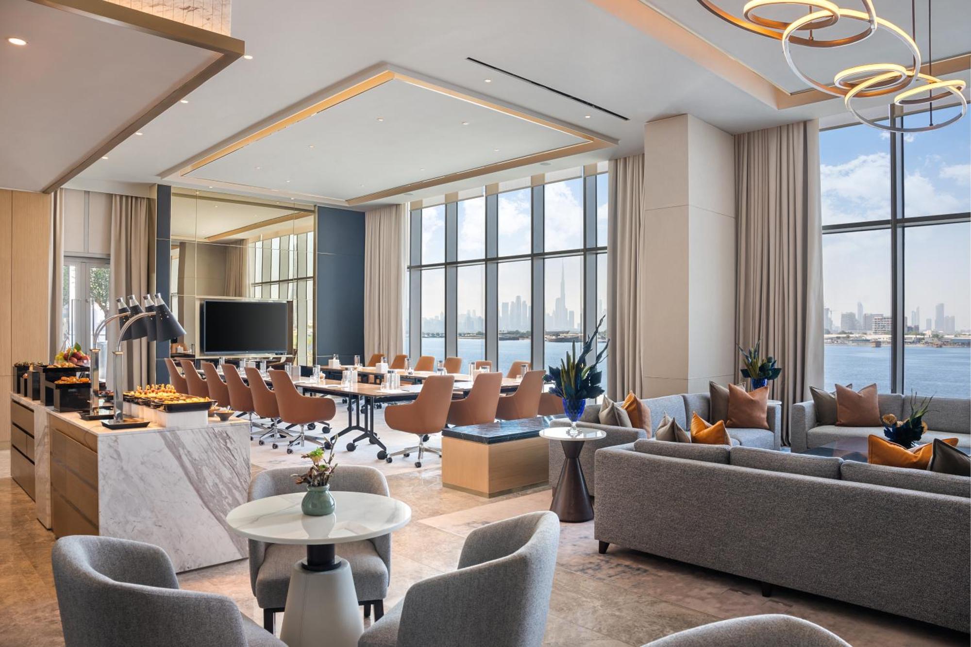 Address Creek Harbour Hotel ดูไบ ภายนอก รูปภาพ The Executive Lounge at the Westin Dubai